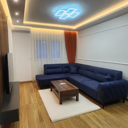 Eleven Apartment *